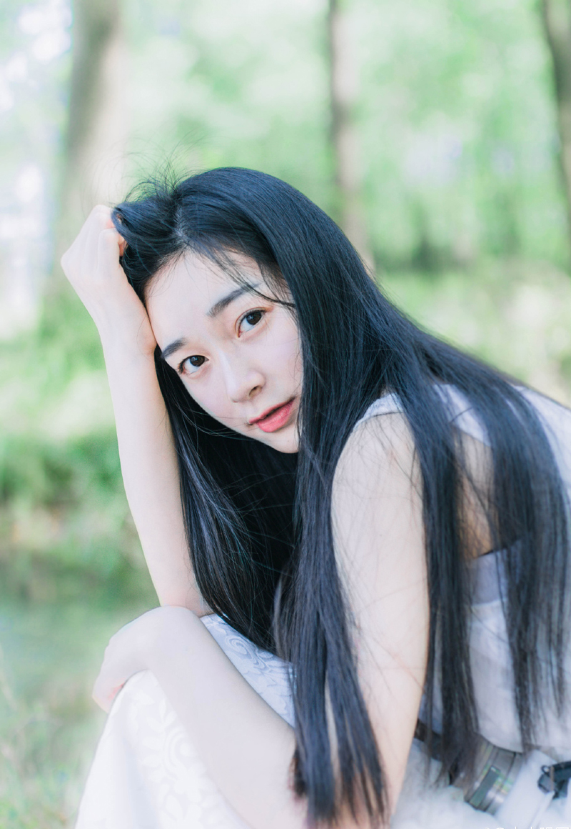 让珊瑚远离惊涛骇浪的侵蚀吗?那无异是将它们的美丽葬送。